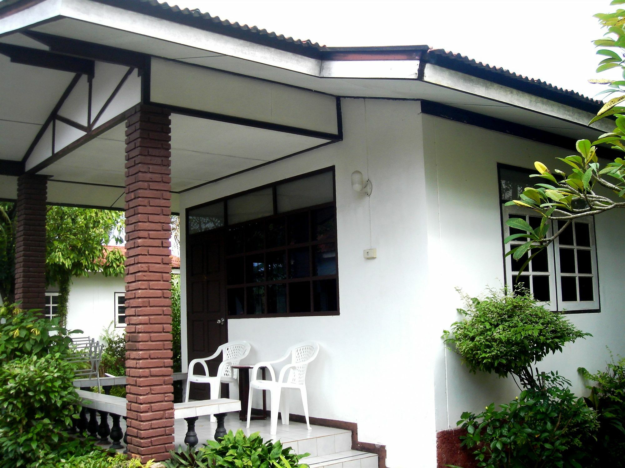 Oyo 1154 Naiyang House Hotel Nai Yang Exterior photo